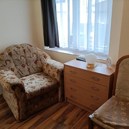 Start Apartmanok Pécs Zewnętrze zdjęcie