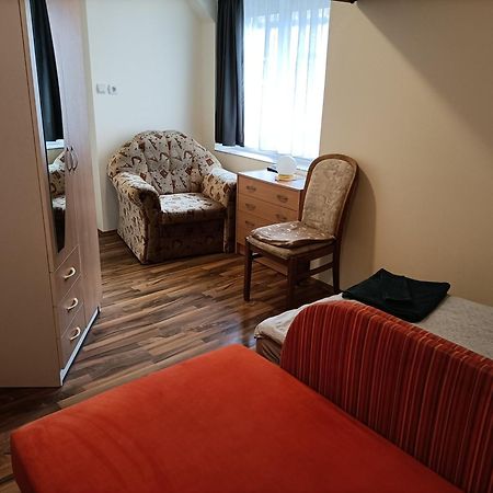 Start Apartmanok Pécs Zewnętrze zdjęcie