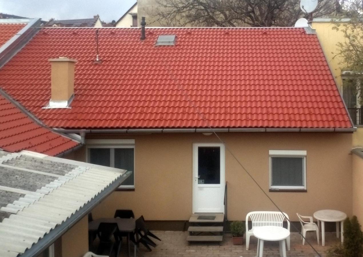Start Apartmanok Pécs Zewnętrze zdjęcie