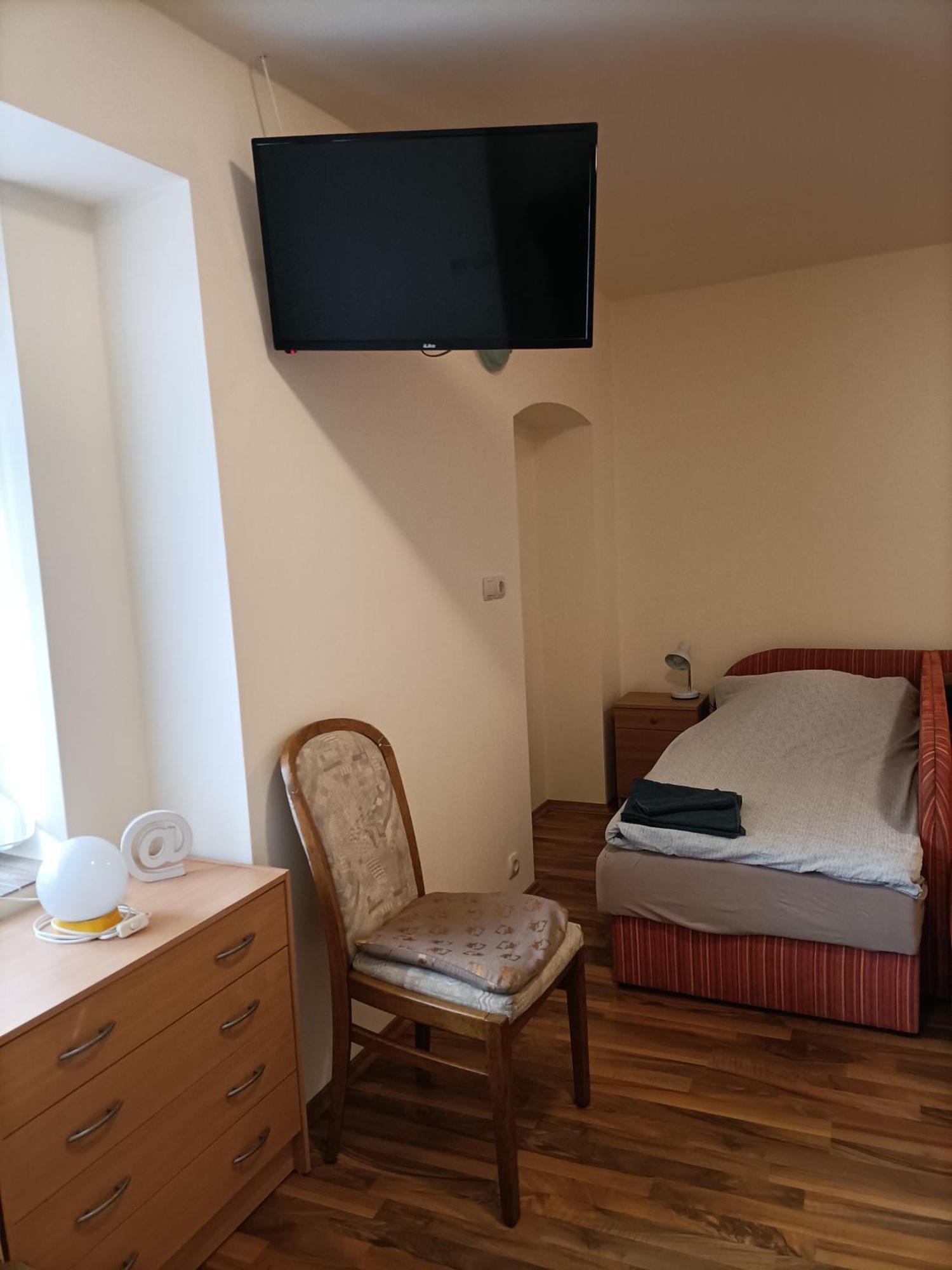 Start Apartmanok Pécs Zewnętrze zdjęcie