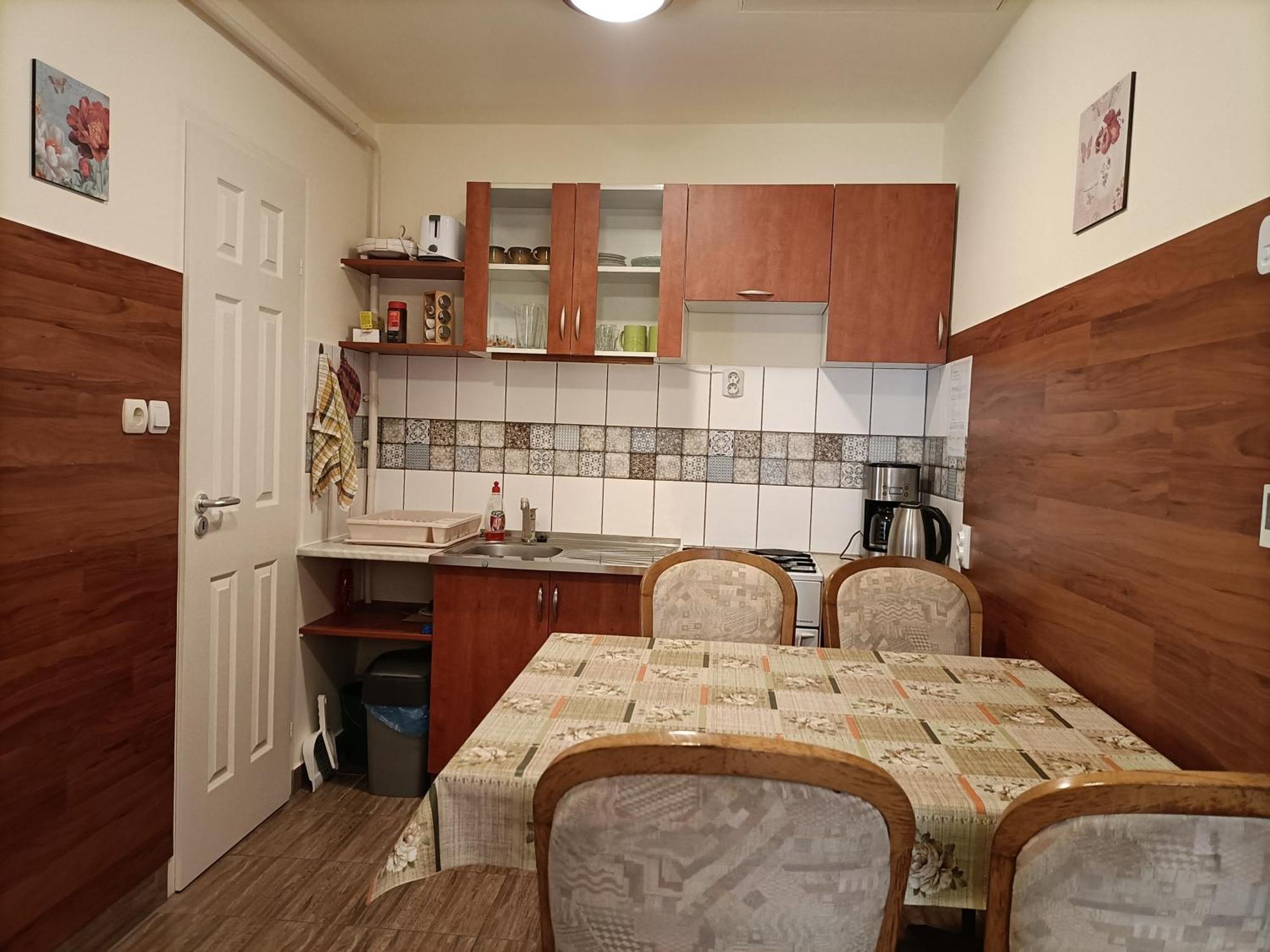 Start Apartmanok Pécs Zewnętrze zdjęcie