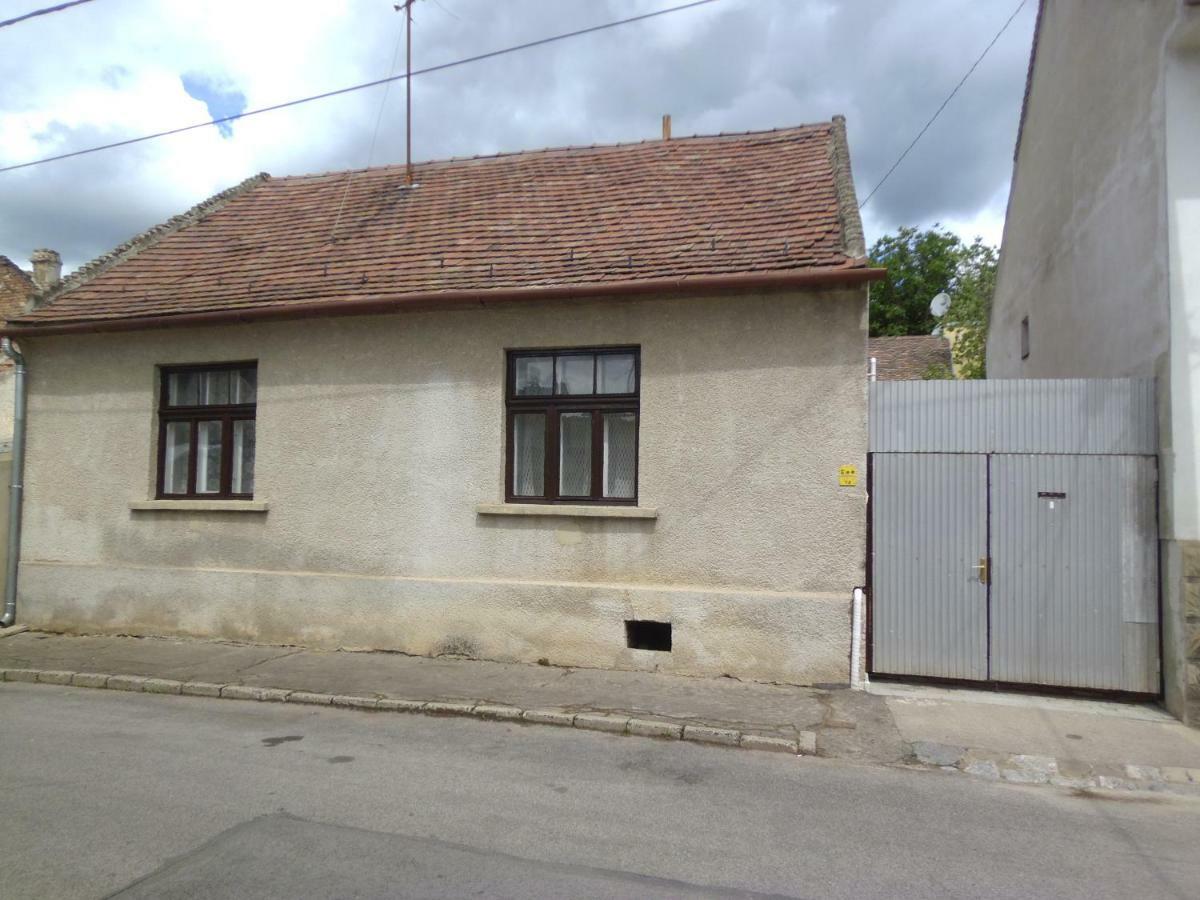 Start Apartmanok Pécs Zewnętrze zdjęcie
