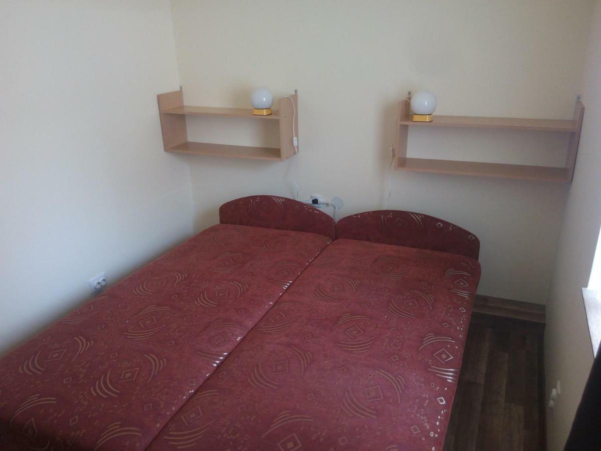 Start Apartmanok Pécs Zewnętrze zdjęcie