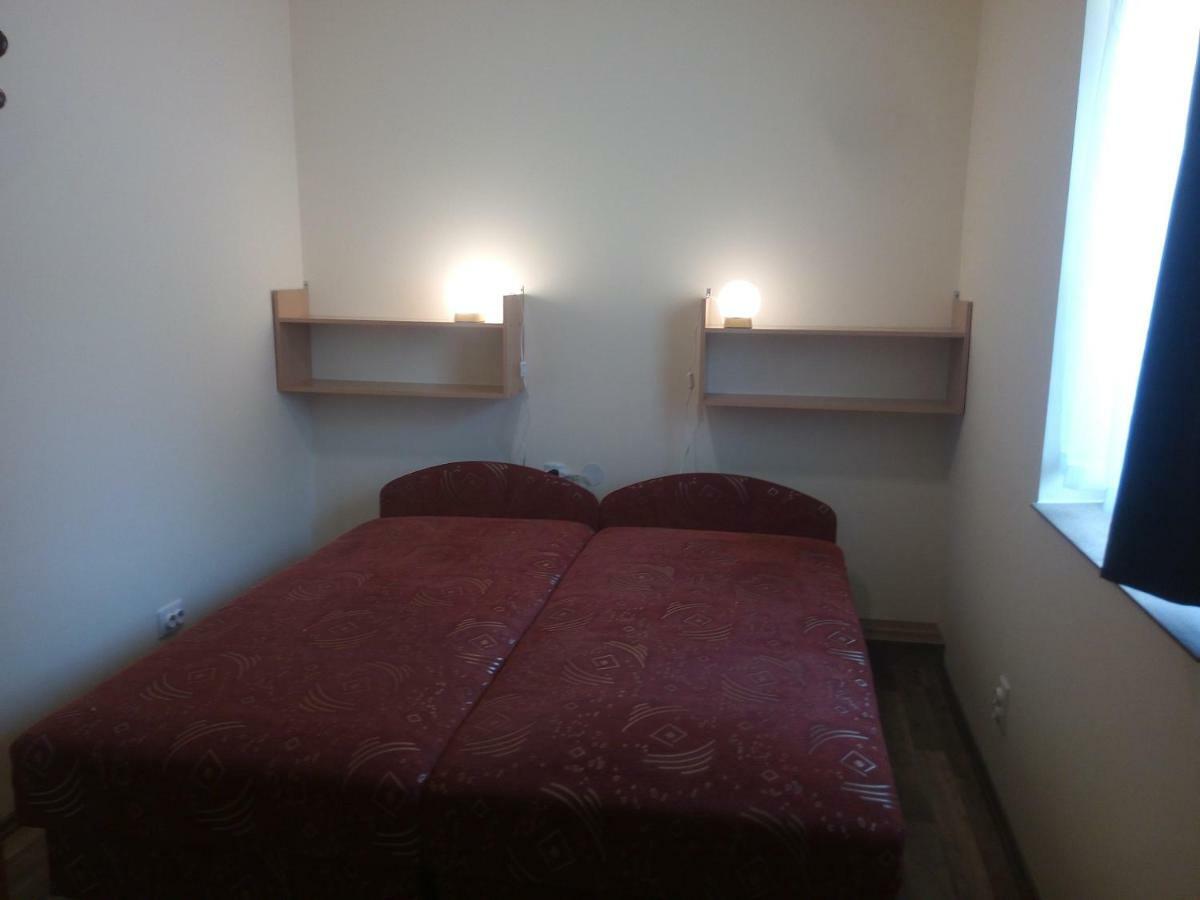 Start Apartmanok Pécs Zewnętrze zdjęcie