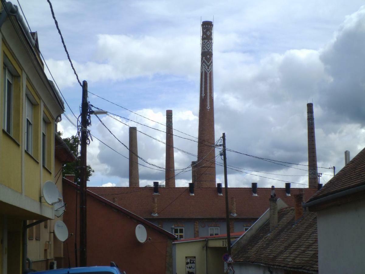 Start Apartmanok Pécs Zewnętrze zdjęcie